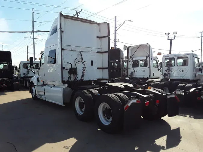 2019 NAVISTAR INTERNATIONAL LT625 SLPR CAB