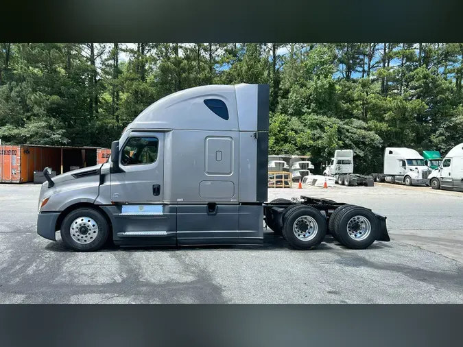 2023 Freightliner Cascadia 126cf334b98a1087bb96d61aa0189f34d1b