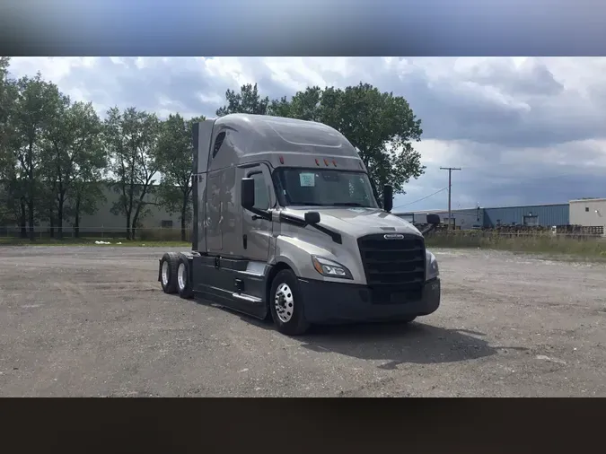 2024 Freightliner Cascadiacf3e8c77a230079f9f615aec3e583b1c