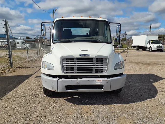 2019 FREIGHTLINER/MERCEDES M2 106