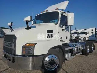 2023 MACK ANTHEM AN64T