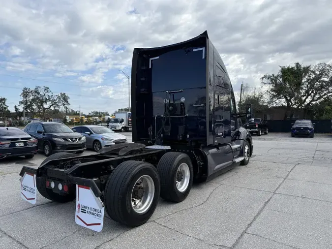 2020 Kenworth T680