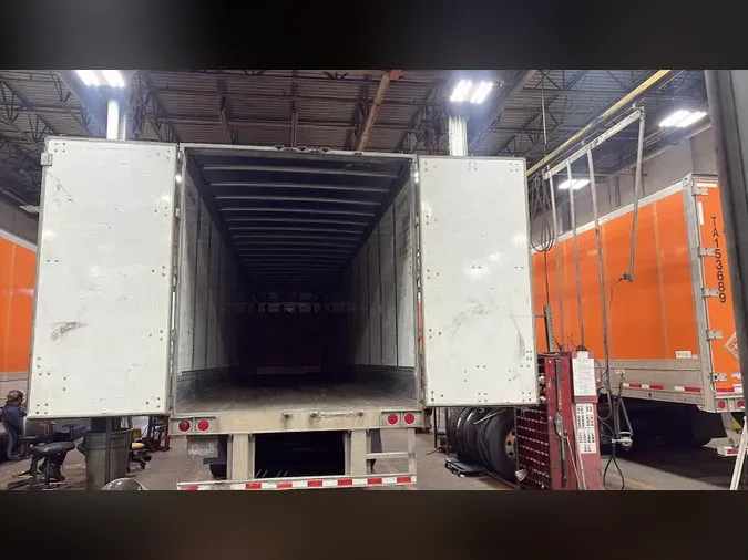 2015 Hyundai VC2530152-JS