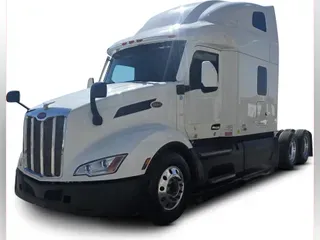 2022 Peterbilt 579