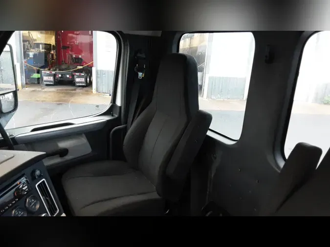2019 Freightliner Cascadia 126cf49ce3ef7878615decc46bf6daa1cea