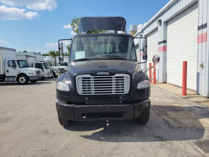 2017 FREIGHTLINER/MERCEDES M2 106