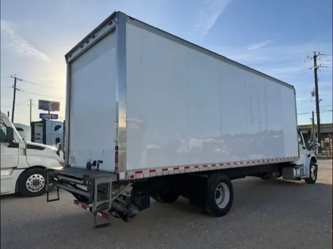 2020 FREIGHTLINER/MERCEDES M2 106