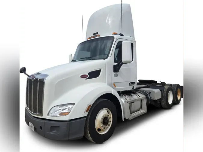 2016 Peterbilt 579cf4db2972d3eaf21aeea5d44ec5cbb22