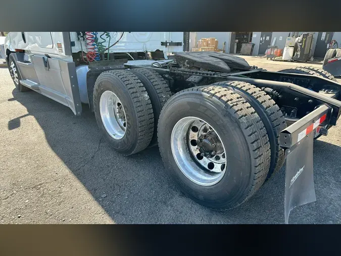 2019 Freightliner Cascadia