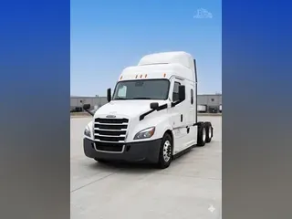 2022 FREIGHTLINER CASCADIA 116
