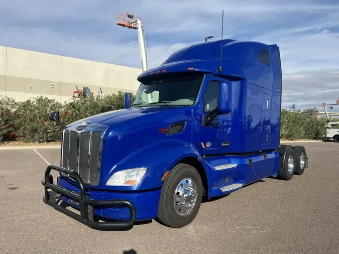 2022 Peterbilt 579cf51737874b8b4222a26d19e8a7fdf00