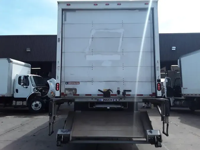 2019 FREIGHTLINER/MERCEDES M2 106