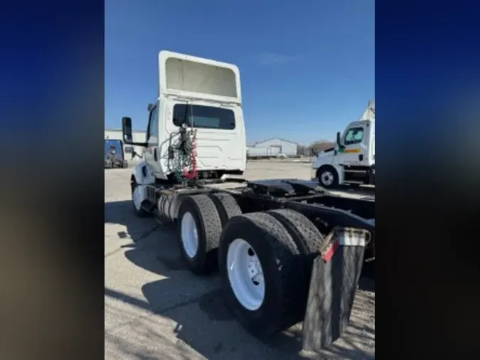 2019 NAVISTAR INTERNATIONAL LT625 DAYCAB T/A