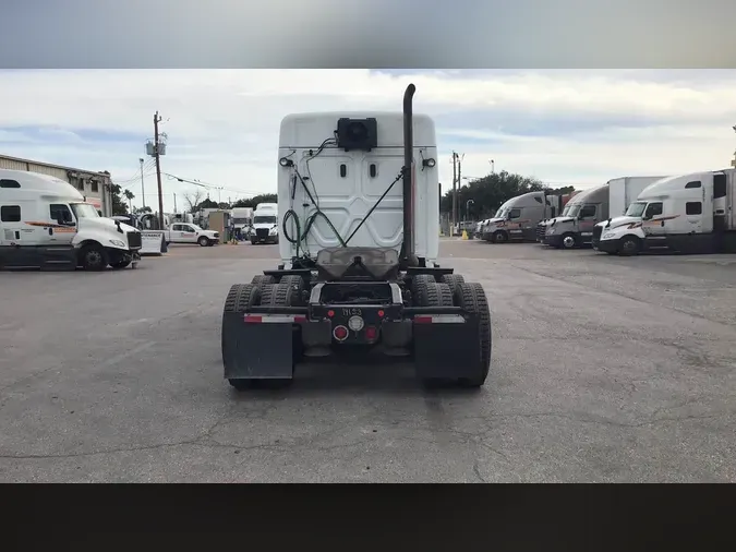2022 Freightliner Cascadia 126