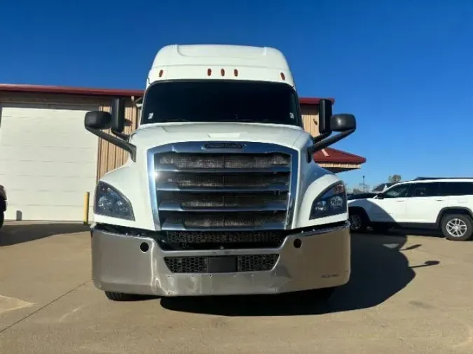 2019 Freightliner New Cascadia 126