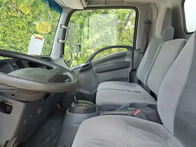 2017 ISUZU NRRcf54733552e0b390415d43cd076a203e