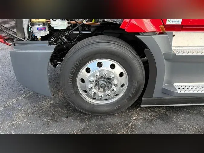 2023 FREIGHTLINER CA126