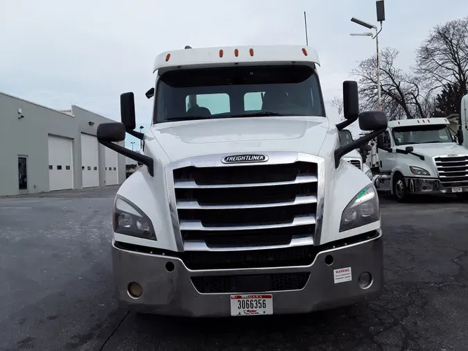 2020 FREIGHTLINER/MERCEDES NEW CASCADIA PX12664