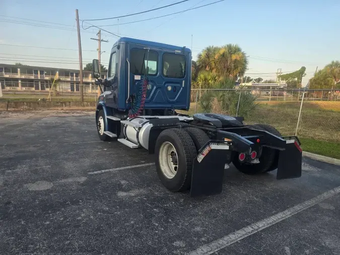 2018 FREIGHTLINER/MERCEDES CASCADIA 113cf5aca4051f038aa2a1b2b8618b0de46