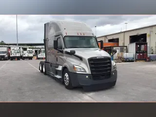 2023 Freightliner Cascadia