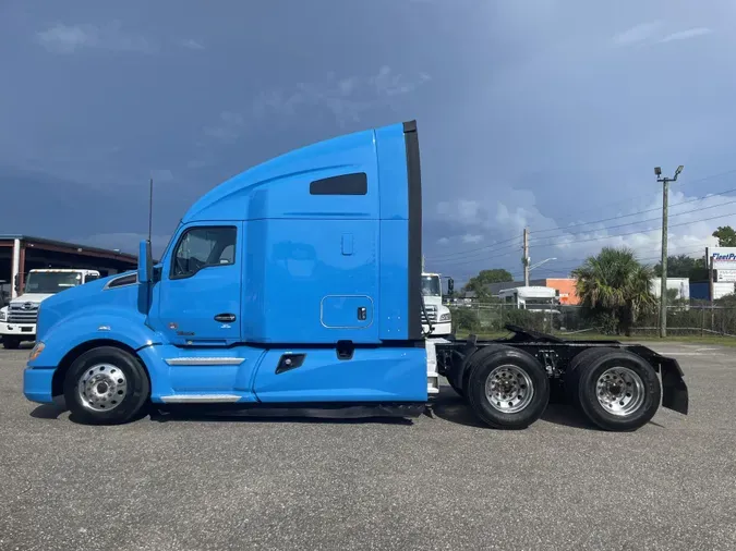 2021 Kenworth T680