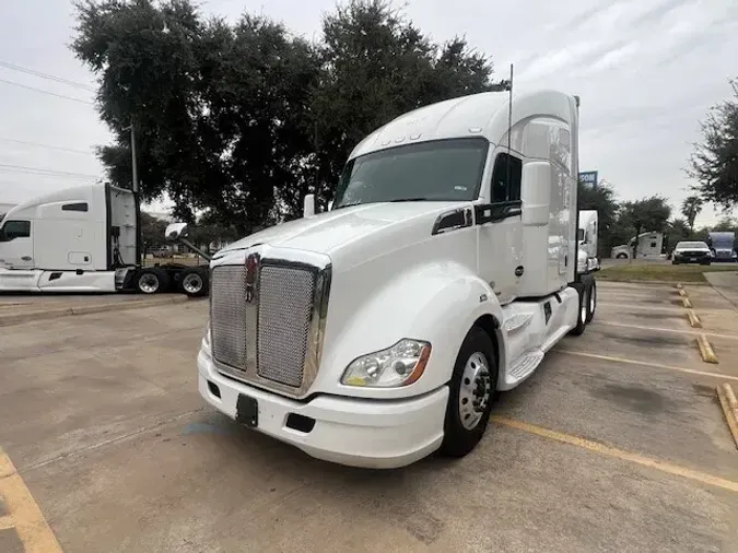 2021 Kenworth T680