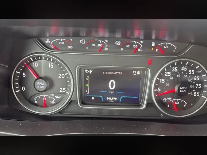 2023 International LT62F