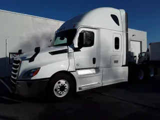 2019 FREIGHTLINER/MERCEDES NEW CASCADIA PX12664