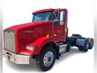 2020 Kenworth T800