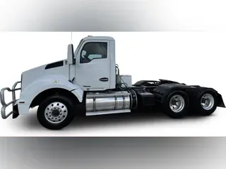 2017 Kenworth T880