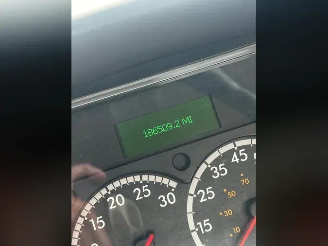 2019 FREIGHTLINER M2 106