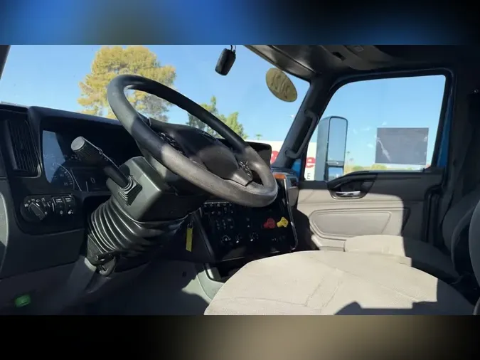 2021 NAVISTAR INTERNATIONAL LT625 SLPR CAB
