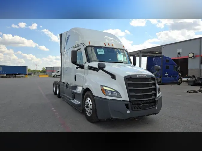 2022 Freightliner Cascadia 126cf76e6903b63d71d6229a2f4dc83d428