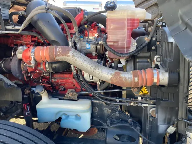 2019 NAVISTAR INTERNATIONAL LT625 DAYCAB T/A