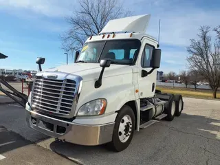 2018 FREIGHTLINER/MERCEDES CASCADIA 125