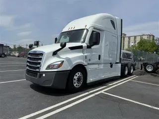 2021 FREIGHTLINER CA126