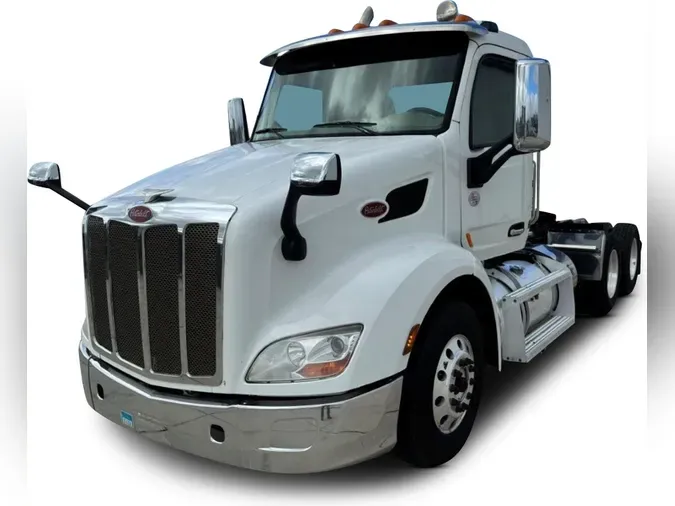 2020 Peterbilt 579cf7b320756becd2effd12111ad30fe35