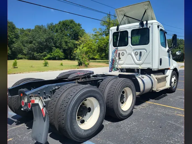 2019 FREIGHTLINER/MERCEDES NEW CASCADIA PX12664