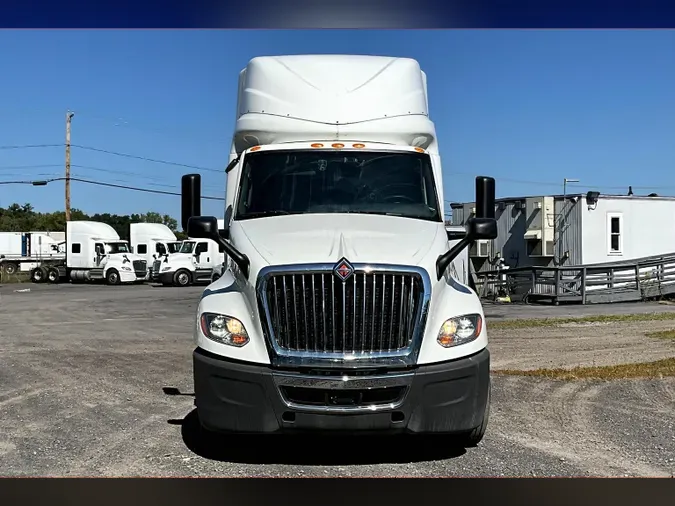 2022 INT LT625 6x4