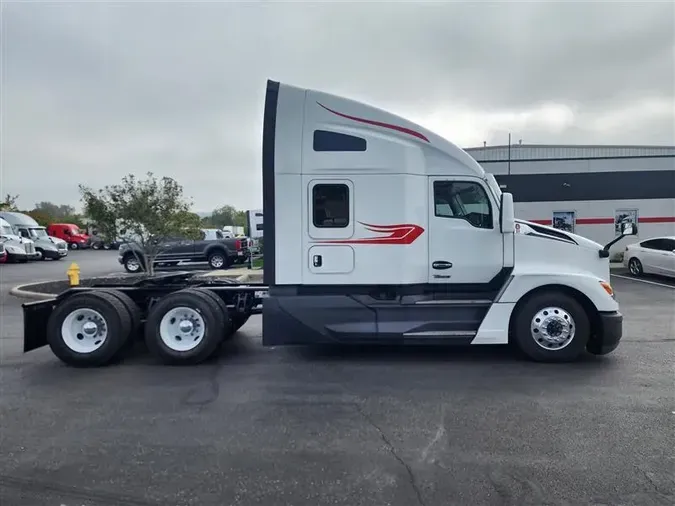 2023 KENWORTH T680