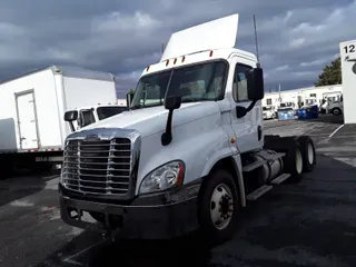 2018 FREIGHTLINER/MERCEDES CASCADIA 125