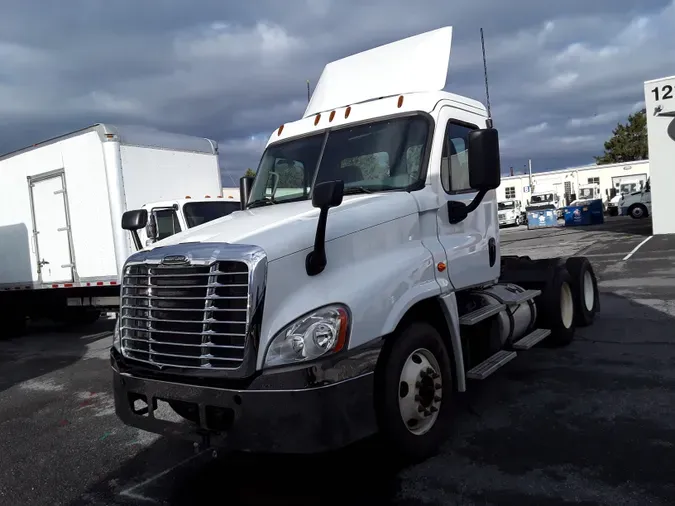 2018 FREIGHTLINER/MERCEDES CASCADIA 125cf80e79e1d686b777849b4898d17f744