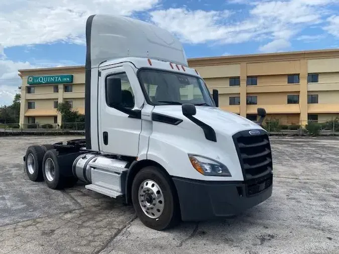 2021 Freightliner Cascadiacf81c8c749f35a209564558b80031058