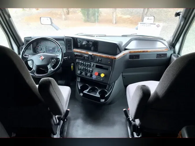 2021 INT LT625 6x4