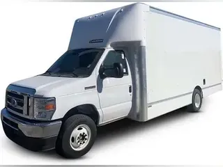 2022 Ford E-450