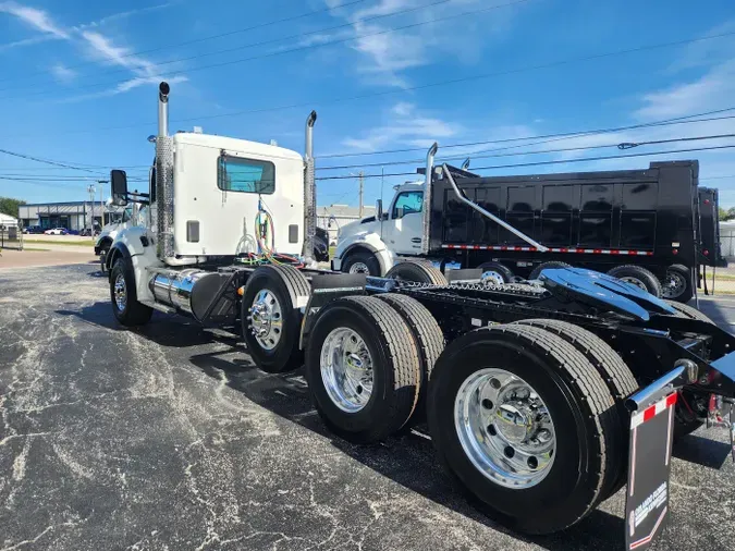 2026 Kenworth T880