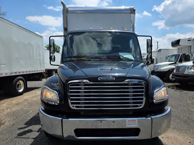 2018 FREIGHTLINER M2 106