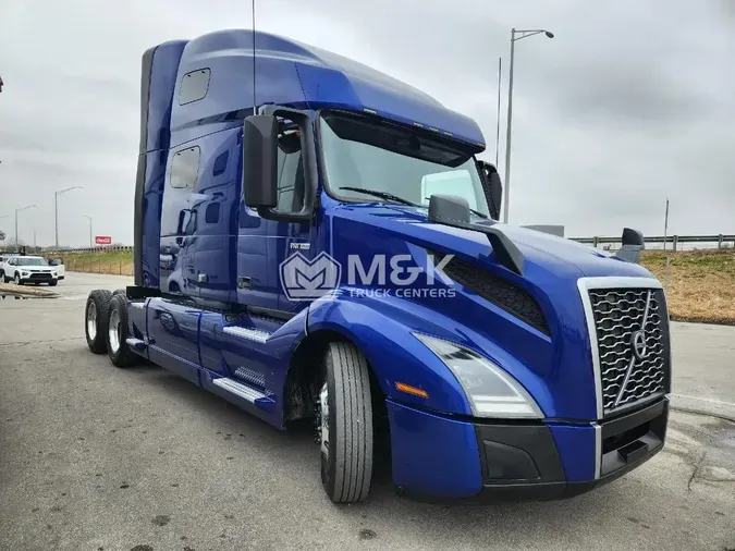 2021 VOLVO VNL64T760cf89e32060e2511e8997b613bb9aa8d1