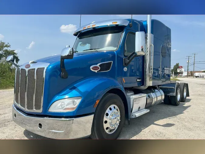 2021 Peterbilt 579