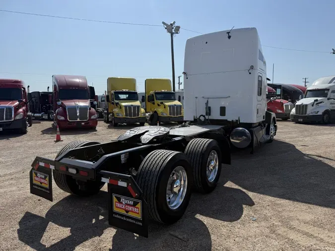 2023 Kenworth T680